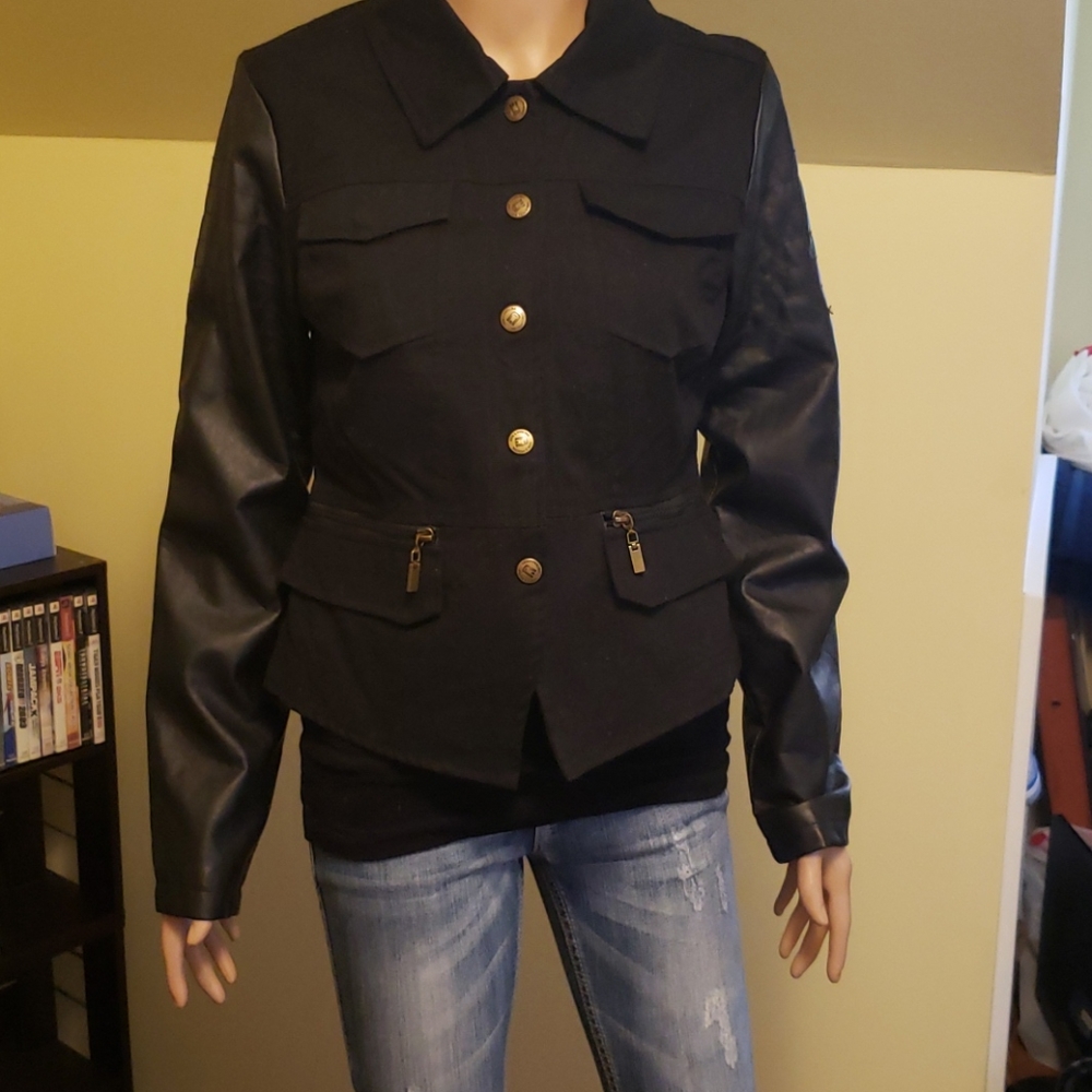 Jacket - Picture 1 of 7